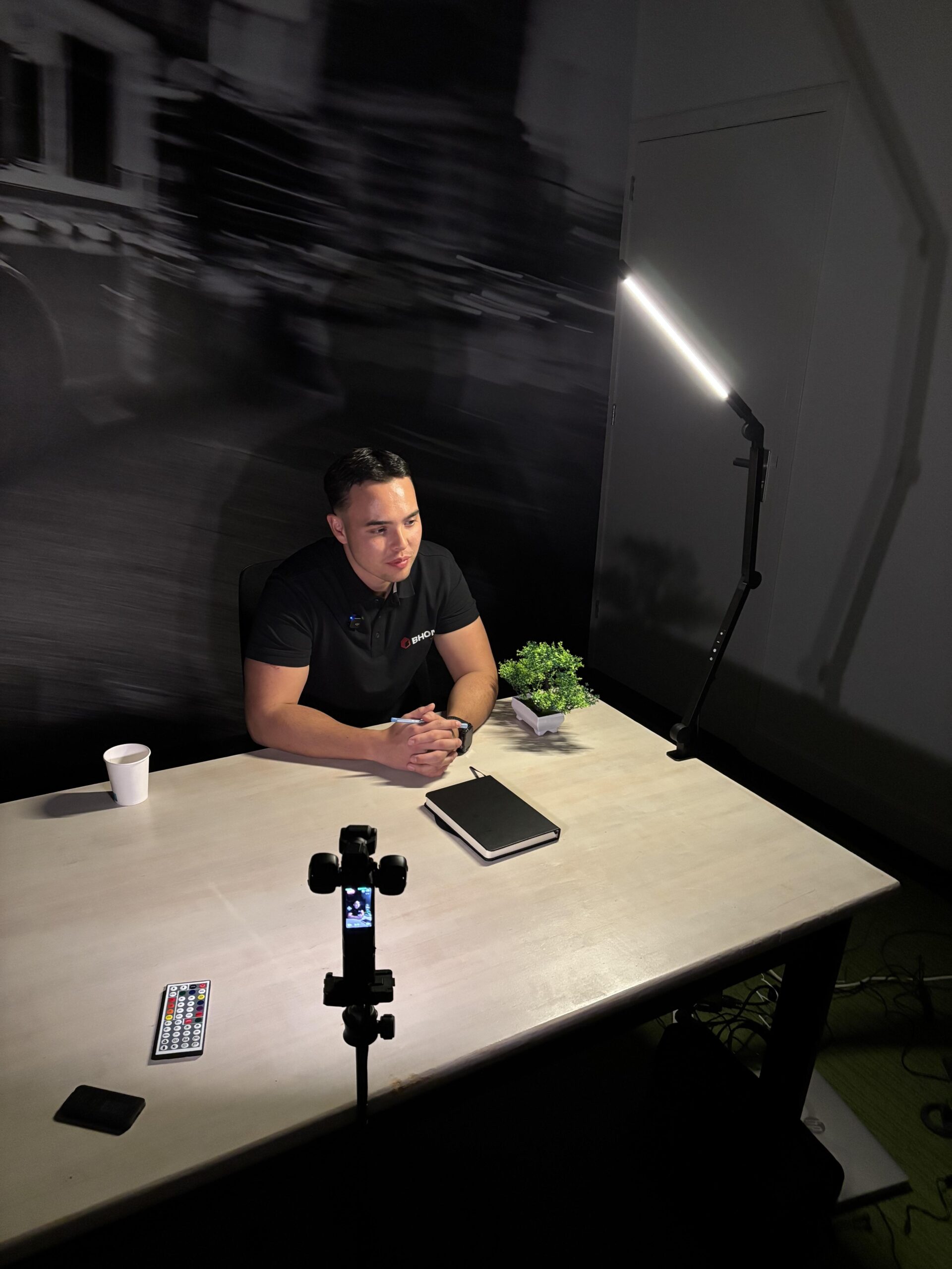 A80F6939-8559-4705-A7FB-DE17F30F1A59